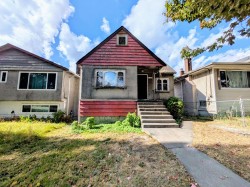 5555 Knight Street Vancouver, BC V5P 2V1
