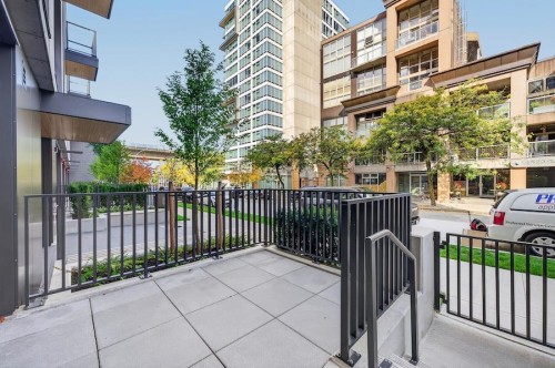 1528 6Th Avenue W, Vancouver, BC 