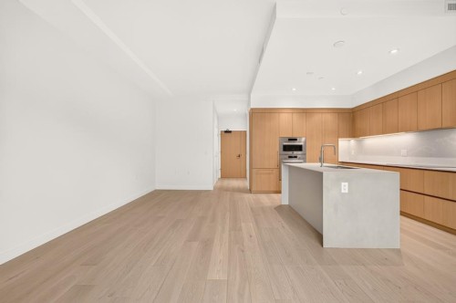 1528 6Th Avenue W, Vancouver, BC 