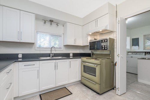 955 50B Street, Delta, BC 