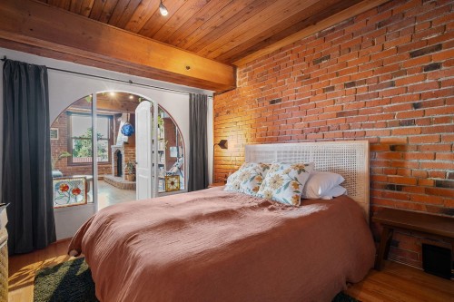 305-41 Alexander Street, Vancouver, BC 