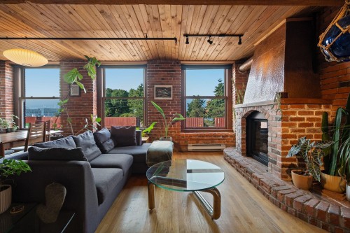 305-41 Alexander Street, Vancouver, BC 
