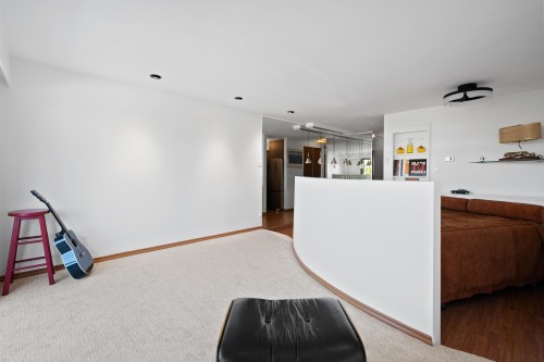 210-2450 Cornwall Avenue, Vancouver, BC 
