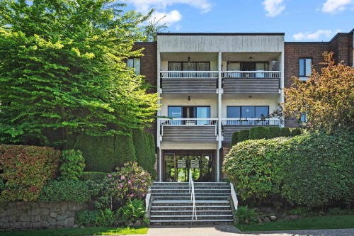 210-2450 Cornwall Avenue, Vancouver, BC 