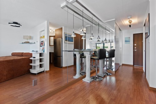 210-2450 Cornwall Avenue, Vancouver, BC 