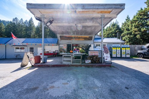 28588 Dewdney Trunk Road, Maple Ridge, BC 
