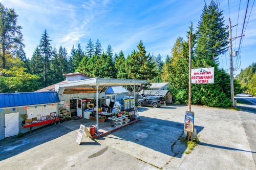 28588 Dewdney Trunk Road, Maple Ridge, BC 
