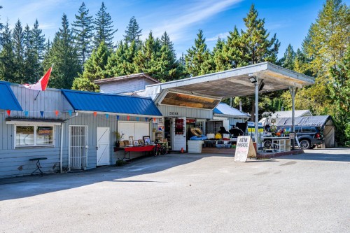 28588 Dewdney Trunk Road, Maple Ridge, BC 