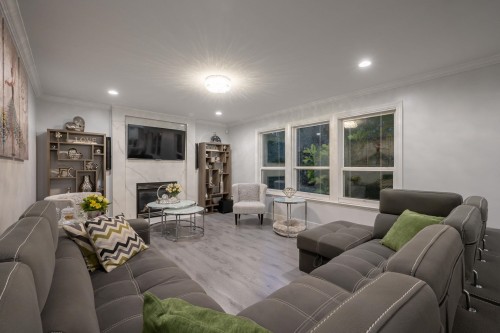 23710 110 Avenue, Maple Ridge, BC 
