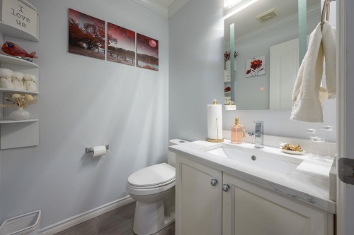 23710 110 Avenue, Maple Ridge, BC 
