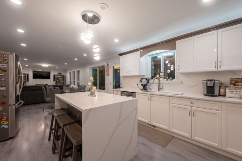 23710 110 Avenue, Maple Ridge, BC 