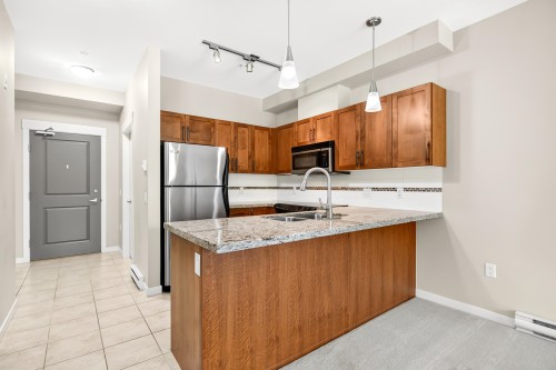 217-11950 Harris Road, Pitt Meadows, BC 