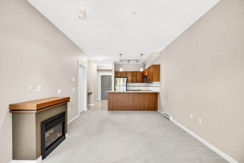 217-11950 Harris Road, Pitt Meadows, BC 