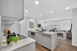 202-8030 Oak Street  Vancouver, BC V6P 0M9