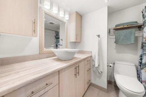 1207-1330 Harwood Street, Vancouver, BC 