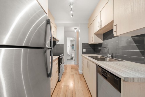 1207-1330 Harwood Street, Vancouver, BC 