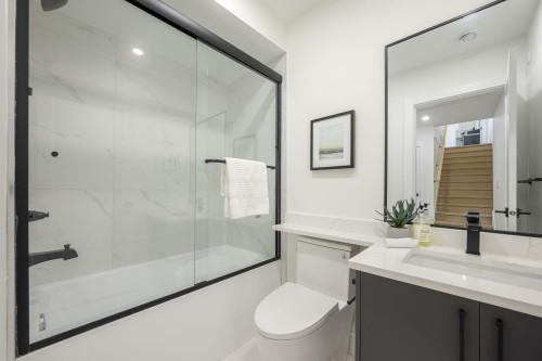 102-314 Nelson Street, Coquitlam, BC 