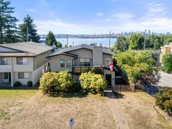 140-142 St. Patricks Avenue North Vancouver, BC V7L 3N2