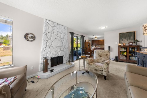 140-142 St. Patricks Avenue, North Vancouver, BC 