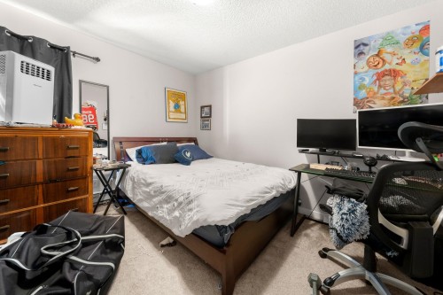 140-142 St. Patricks Avenue, North Vancouver, BC 