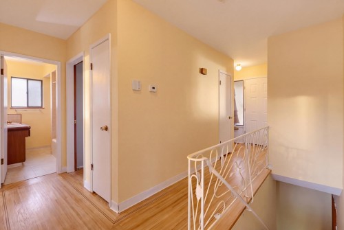 1110 Cottonwood Avenue, Coquitlam, BC 