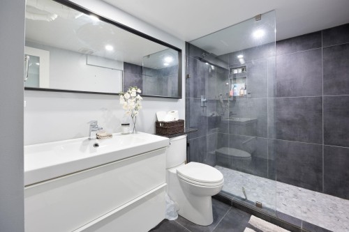 524 Second Street, New Westminster, BC 