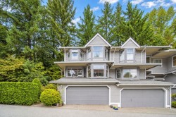 9293 Goldhurst Terrace Burnaby, BC V5A 4P3