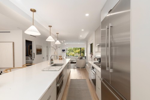 520 30Th Avenue E, Vancouver, BC 