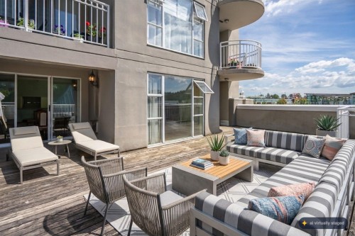 206-1180 Pinetree Way, Coquitlam, BC 