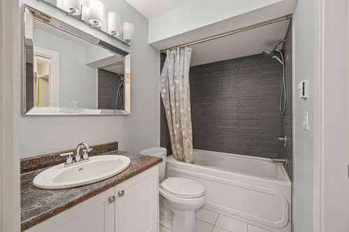 1712 Nanaimo Street, New Westminster, BC 