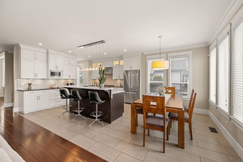 1712 Nanaimo Street, New Westminster, BC 