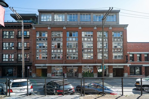 402-1072 Hamilton Street  Vancouver, BC V6B 2R9