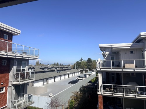 305-4111 Bayview Street, Richmond, BC 