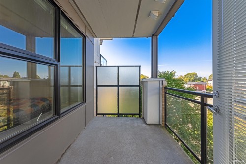 417-9311 Alexandra Road, Richmond, BC 