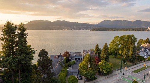 2711 Point Grey Road, Vancouver, BC 