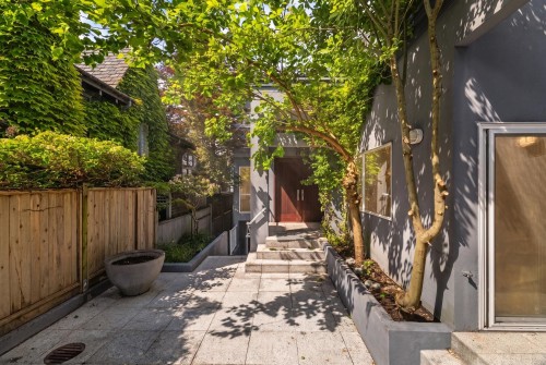 2711 Point Grey Road, Vancouver, BC 
