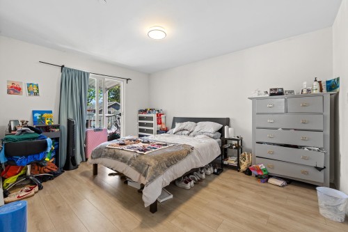 3279 11Th Avenue W, Vancouver, BC 
