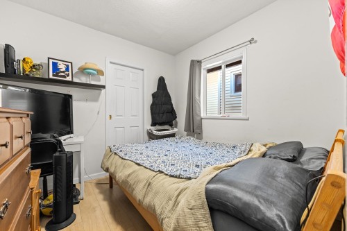 3279 11Th Avenue W, Vancouver, BC 