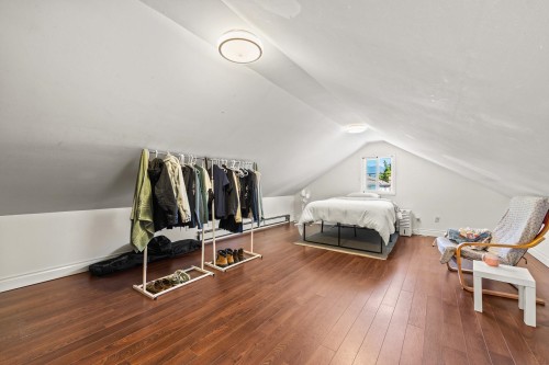3279 11Th Avenue W, Vancouver, BC 