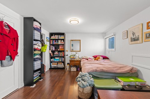 3279 11Th Avenue W, Vancouver, BC 