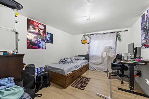 3279 11Th Avenue W, Vancouver, BC 
