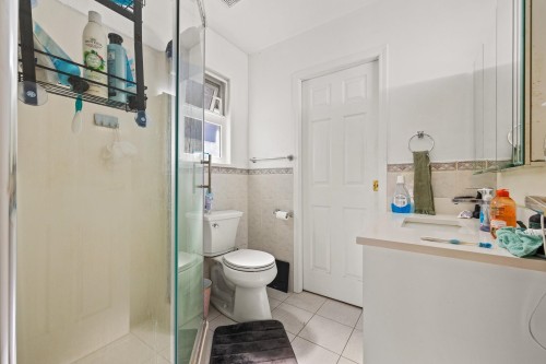 3279 11Th Avenue W, Vancouver, BC 