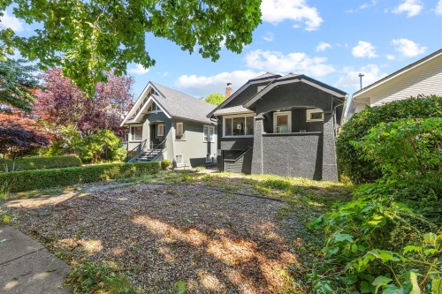 3279 11Th Avenue W, Vancouver, BC 