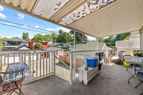 3279 11Th Avenue W, Vancouver, BC 