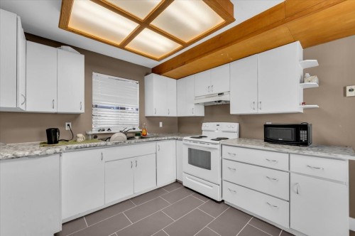 11698 206A Street, Maple Ridge, BC 