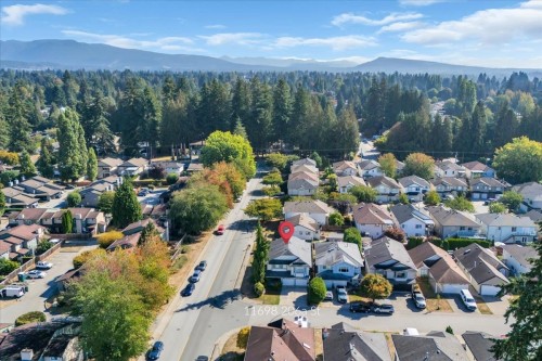 11698 206A Street, Maple Ridge, BC 