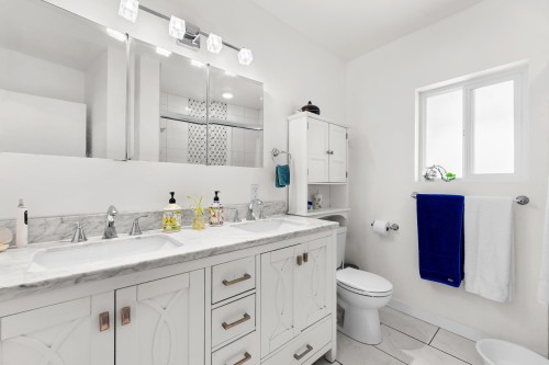 4194 Cherrywood Crescent, Burnaby, BC 