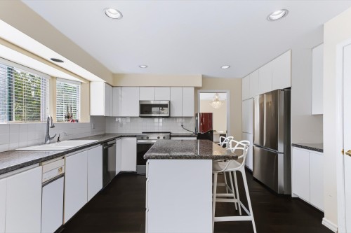 1728 60Th Avenue W, Vancouver, BC 