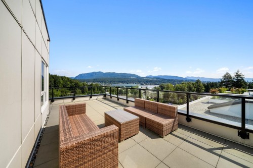 Ph604-1100 Clarke Road, Port Moody, BC 