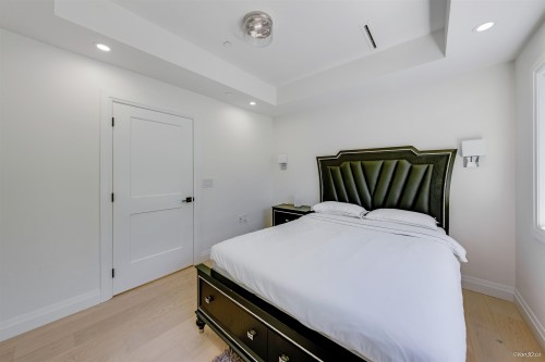 1-683 19Th Avenue W, Vancouver, BC 